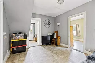 43 Fairfield St, Oakland, ME 04963 - Photo 14