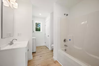 288 Elm Street, Brewer, ME 04412 - Photo 12