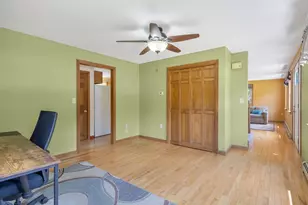 22 Crestwood Dr, Westbrook, ME 04092 - Photo 14