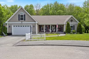 6 Stanley St, Old Orchard Beach, ME 04064 - Photo 1