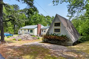 115 Agamenticus Ave, York, ME 03902 - Photo 2