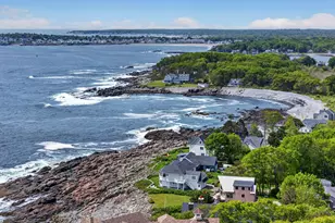 115 Agamenticus Ave, York, ME 03902 - Photo 4
