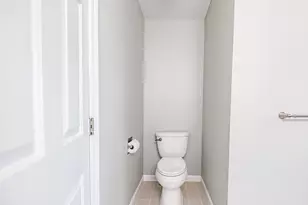 235 Augusta Rd, Topsham, ME 04086 - Photo 26