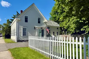 51 High St, Eastport, ME 04631 - Photo 2
