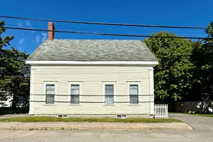 51 High St, Eastport, ME 04631 - Photo 4