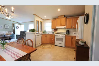 45 Woodside Drive, Lisbon, ME 04250 - Photo 8