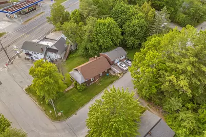 473 Center, Auburn, ME 04210 - Photo 16