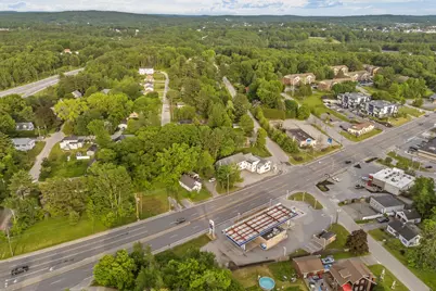 473 Center, Auburn, ME 04210 - Photo 10