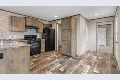 15 Brooke Avenue, Belfast, ME 04915 - Photo 6