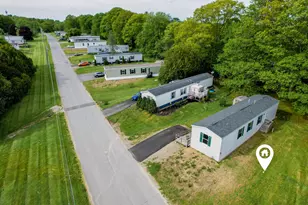 15 Brooke Ave, Belfast, ME 04915 - Photo 2