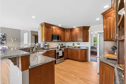 18 Linsausiq Way, Falmouth, ME 04105 - Photo 14