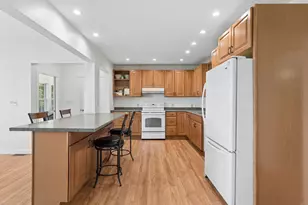 11 Clearview Ln, Waterboro, ME 04087 - Photo 8
