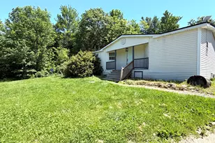 1 Stonewall Dr, Lisbon, ME 04252 - Photo 2