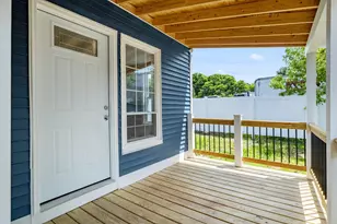 153 Spring St, Lewiston, ME 04240 - Photo 6