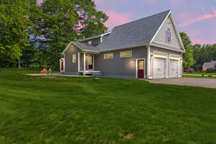 32 Beechwood Drive, Topsham, ME 04086 - Photo 2