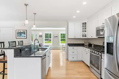 32 Beechwood Drive, Topsham, ME 04086 - Photo 12