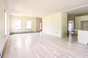 8 Constellation Wy, Falmouth, ME 04105 - Photo 10