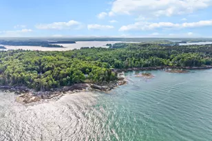 566 Rays Point Rd, Milbridge, ME 04658 - Photo 10