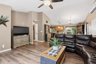45 Fortin Dr, Minot, ME 04258 - Photo 4