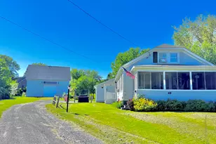 49 Cool St, Waterville, ME 04901 - Photo 2
