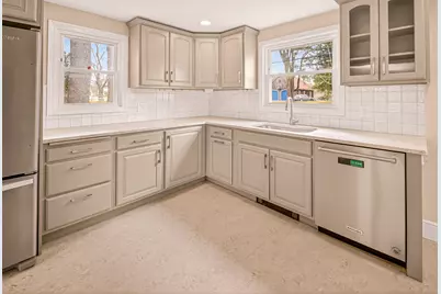 517 Summit Street, Portland, ME 04103 - Photo 14