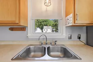 38 Jersey Ave, Portland, ME 04103 - Photo 8
