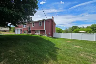 29 Deerfield Dr, Sabattus, ME 04280 - Photo 2