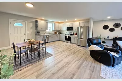 28 Coe Street, Auburn, ME 04210 - Photo 10