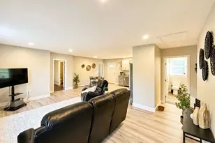 28 Coe St, Auburn, ME 04210 - Photo 8