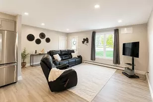 28 Coe St, Auburn, ME 04210 - Photo 6