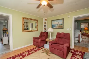 118 Summer St, Dover Foxcroft, ME 04426 - Photo 18