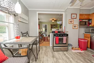 118 Summer St, Dover Foxcroft, ME 04426 - Photo 6