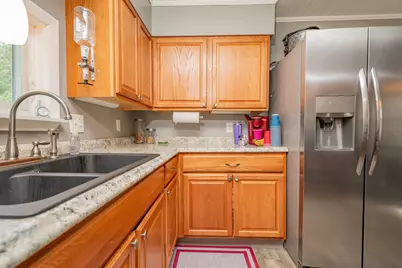 118 Summer Street, Dover Foxcroft, ME 04426 - Photo 10
