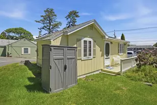 50 Eastwind Ln, Ogunquit, ME 03907 - Photo 2