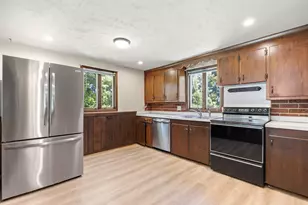 16 Deer Run Rd, North Yarmouth, ME 04097 - Photo 6