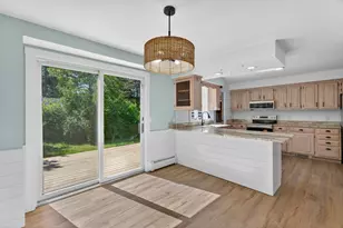 13 Melvin Ave, Old Orchard Beach, ME 04064 - Photo 8