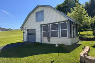30 Benjamin St, Mars Hill, ME 04758 - Photo 50