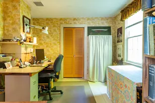 129 Miller St, Belfast, ME 04915 - Photo 10