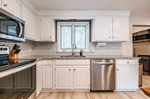 21 Valley St, South Portland, ME 04106 - Photo 8