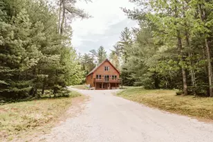 23 Countryside Ln, Bethel, ME 04217 - Photo 2