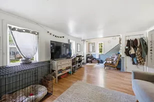 239 N Raymond Rd, Gray, ME 04039 - Photo 4