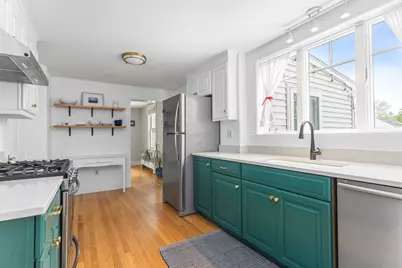 76 Edwards Street, Portland, ME 04102 - Photo 4