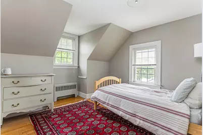 76 Edwards Street, Portland, ME 04102 - Photo 22