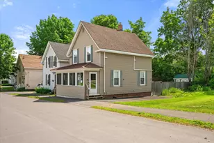 342 Grove St, Bangor, ME 04401 - Photo 2