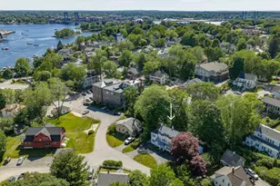 17 Traip Ave, Kittery, ME 03904 - Photo 2