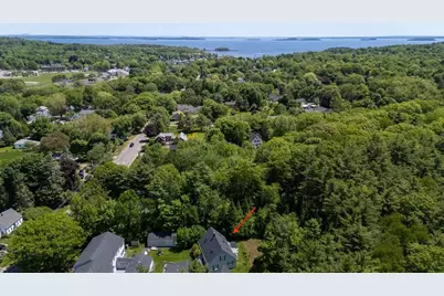 110 Mechanic Street #10, Camden, ME 04843 - Photo 2