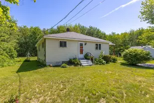 15 Ross Rd, Kennebunk, ME 04043 - Photo 2