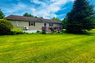 59 Karen St, Palmyra, ME 04965 - Photo 10
