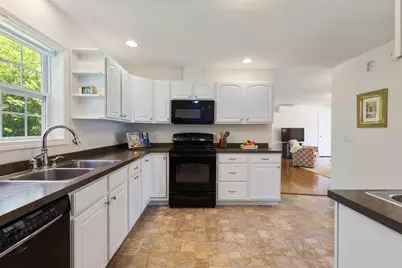 99 Vista Drive, Auburn, ME 04210 - Photo 6