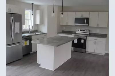 10 Wyatts Way, Oxford, ME 04270 - Photo 2